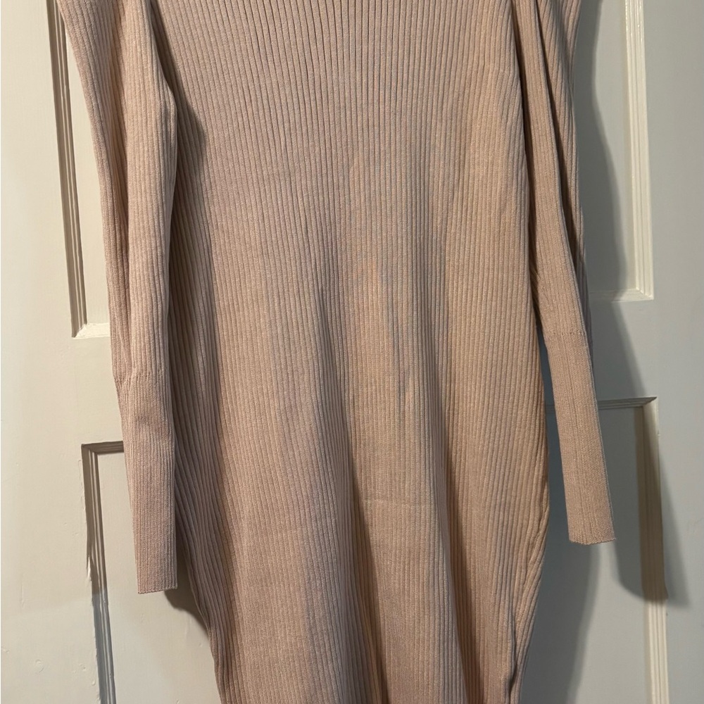 Chic Ribbed Knit Top - Neutral